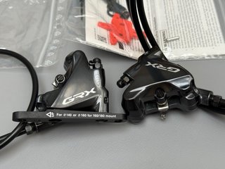 Frenos Shimano GRX ST-RX810 / BR-RX810