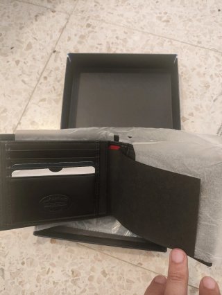 Cartera Tommy Hilfiger Negra sin usar