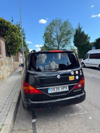 SsangYong Rodius 2013
