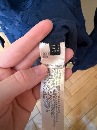 Blusa Massimo Dutti Negra Encaje