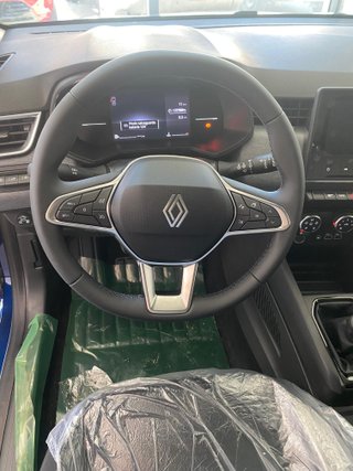 Renault Clio TECHNO GLP + GASOLINA 2025