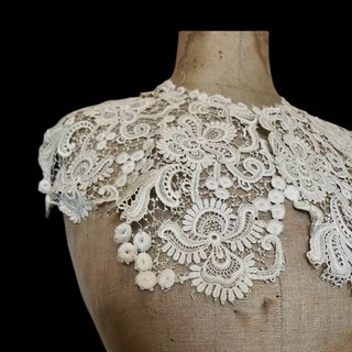 Cuello Bertha Guipur Precioso