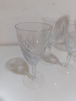 Elegante Set Cristallo: 6 Calici + Caraffa
