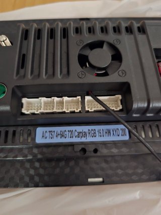 Radio Pantalla CarPlay 4+64G 15 RGB