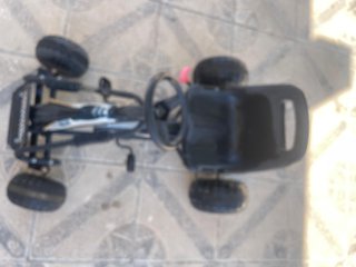 Coche a pedales para niños