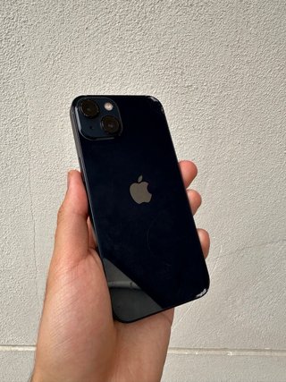 iPhone 13 128GB azul media noche