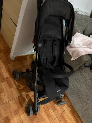 Silla de paseo plegable negra