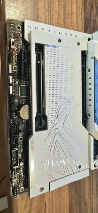 Scheda madre ASUS ROG Maximus Z790 Formula