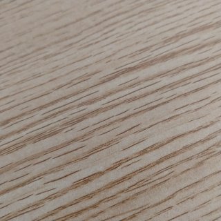 Mueble auxiliar blanco y madera