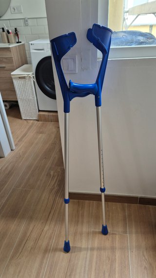 Muletas Azules
