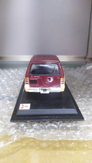 Mitsubishi Pajero 1:43