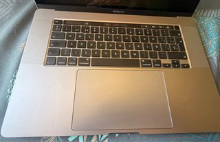 MacBook Pro 16 Apple