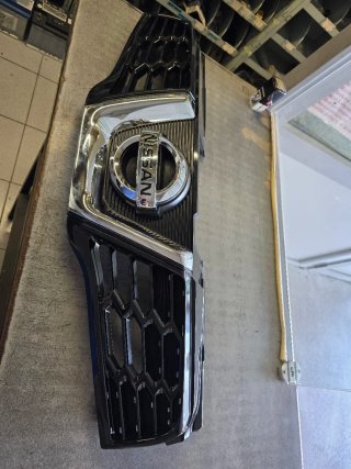 Rejilla Delantera Nissan Qashqai