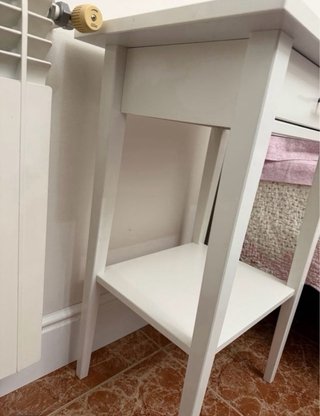Mesita de noche blanca Ikea Hemnes