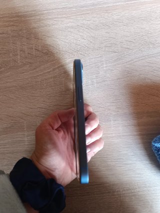 iPhone 13 Apple