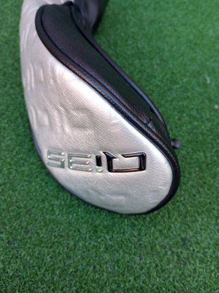Funda Taylormade Qi35 palo de golf Híbrido