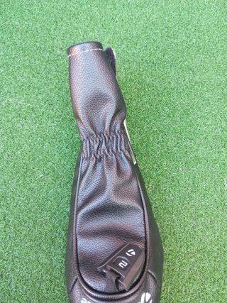 Funda Taylormade Qi35 palo de golf Híbrido