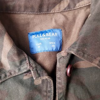Chaqueta militar Chica Pull&Bear Talla M
