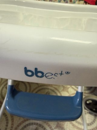 Trona de bebé con estampado infantil