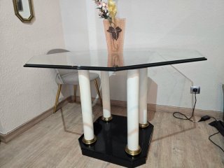 Mesa comedor cristal hexagonal. Muy buen estado