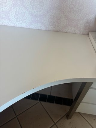 Escritorio esquinero blanco