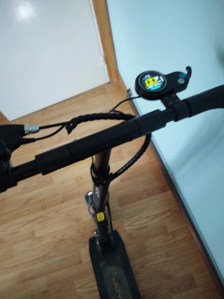 Patinete Eléctrico Joyor Negro