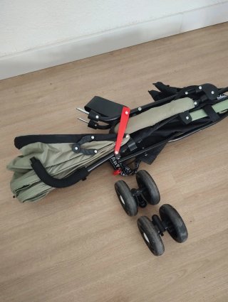 Carrito de paseo Baby Cam verde