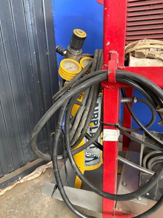 Máquina de chorro de arena marca airplast