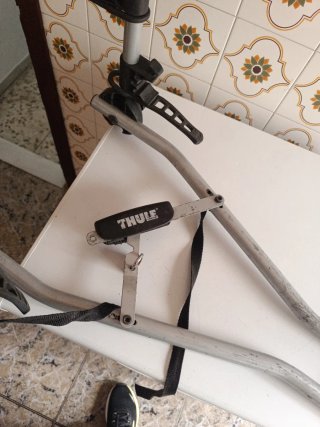 Porta bicicletas de bola