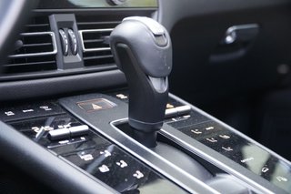 Porsche Macan GTS 2023