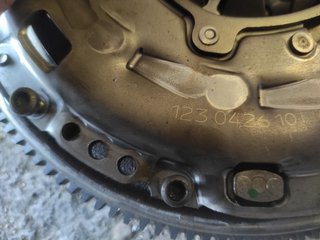 Kit embrague 123042610 Volkswagen Golf V (20