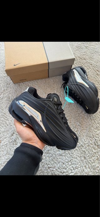 Nike NOCTA Zapatillas Negras y Plateadas