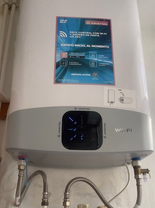Termo Eléctrico Ariston Velis Wifi 50L