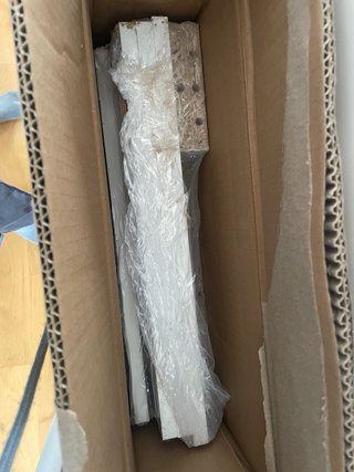 Banco de madera blanco con cajón