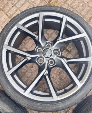 Llantas Originales Ford 19 "(Set de 4)