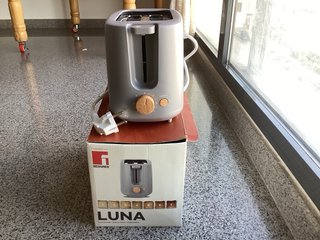 Tostadora Bergner Luna 750W