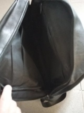 Mochila Negra Cuero Sintético