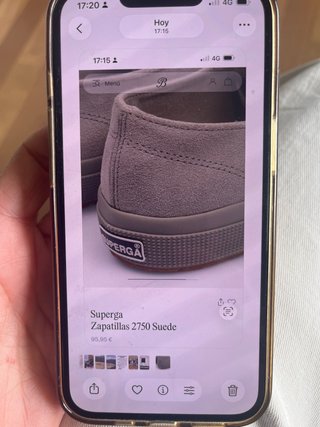 Zapatillas Superga grises sin estrenar.