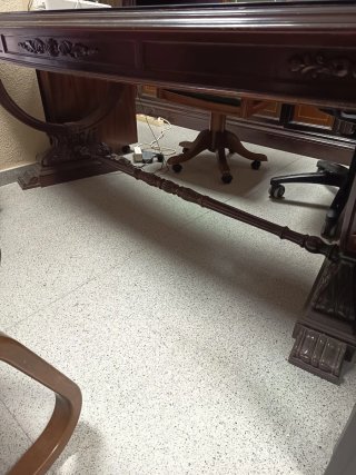 Librería, Escritorio y silla estilo inglés clásico
