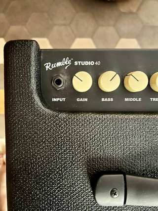 Fender Rumble Studio 40 Amplificador Bajo