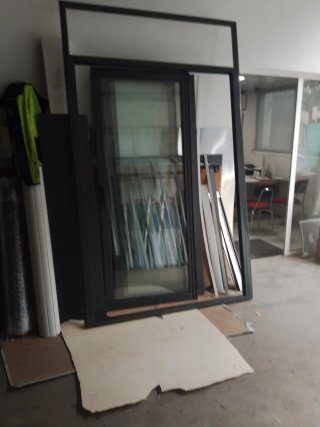 Balconera de aluminio