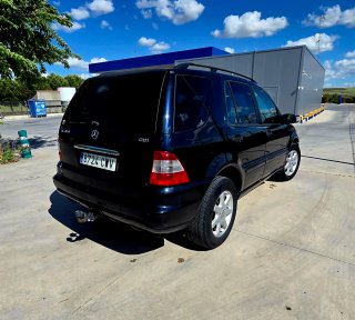 Mercedes-Benz Clase M 2004