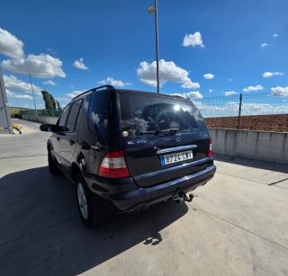 Mercedes-Benz Clase M 2004
