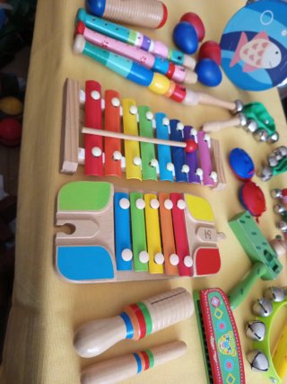 Lote instrumentos musicales madera niños