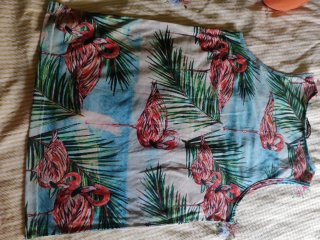 Camiseta tirantes flamencos y palmeras