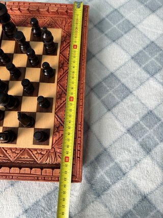 Tablero de ajedrez de madera tallada