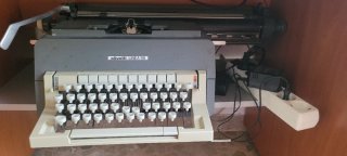 Olivetti Línea 98 Máquina de Escribir Antigua