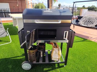 Barbacoa Kingston Negra y Plateada