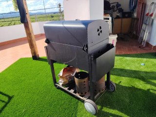 Barbacoa Kingston Negra y Plateada