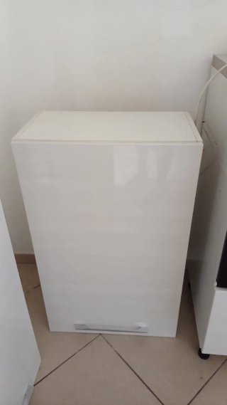 Vendo 20€ Al pezzo per far spazio alla nuova cucin